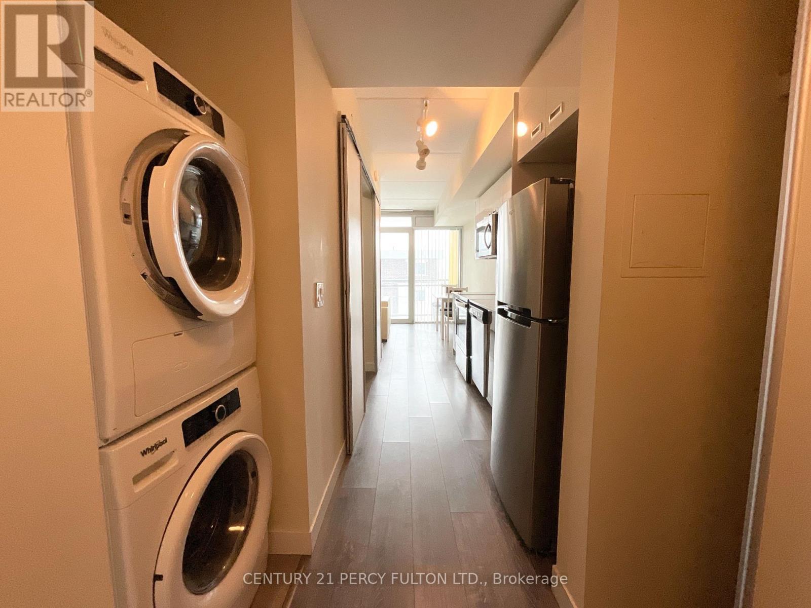 302 - 257 Hemlock Street, Waterloo, ON - Indoor Photo Showing Laundry Room