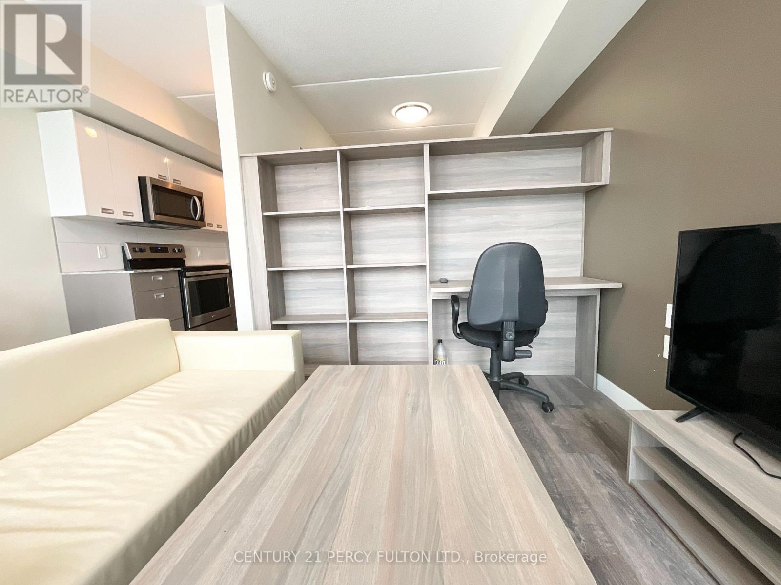 302 - 257 Hemlock Street, Waterloo, ON - Indoor