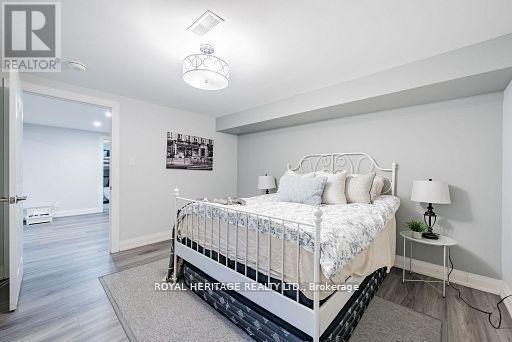 14 Balsdon Crescent, Whitby (Lynde Creek), ON - Indoor Photo Showing Bedroom