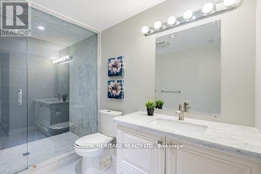 14 Balsdon Crescent, Whitby (Lynde Creek), ON - Indoor Photo Showing Bathroom