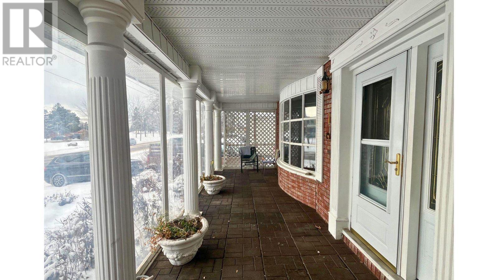 468 Northern Ave, Sault Ste. Marie, ON - With Exterior