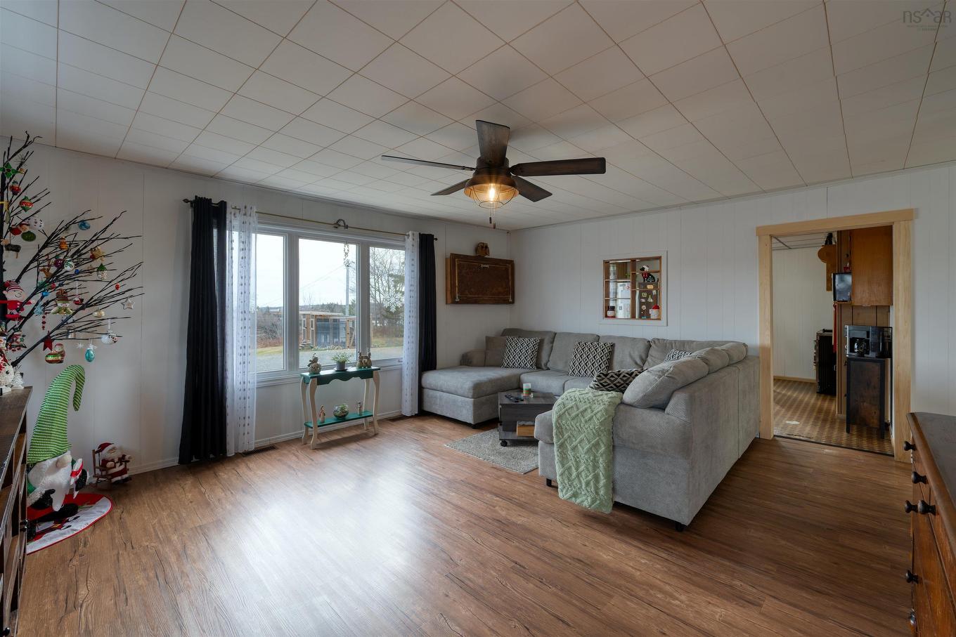 87 Pool Road, Sheet Harbour, NS