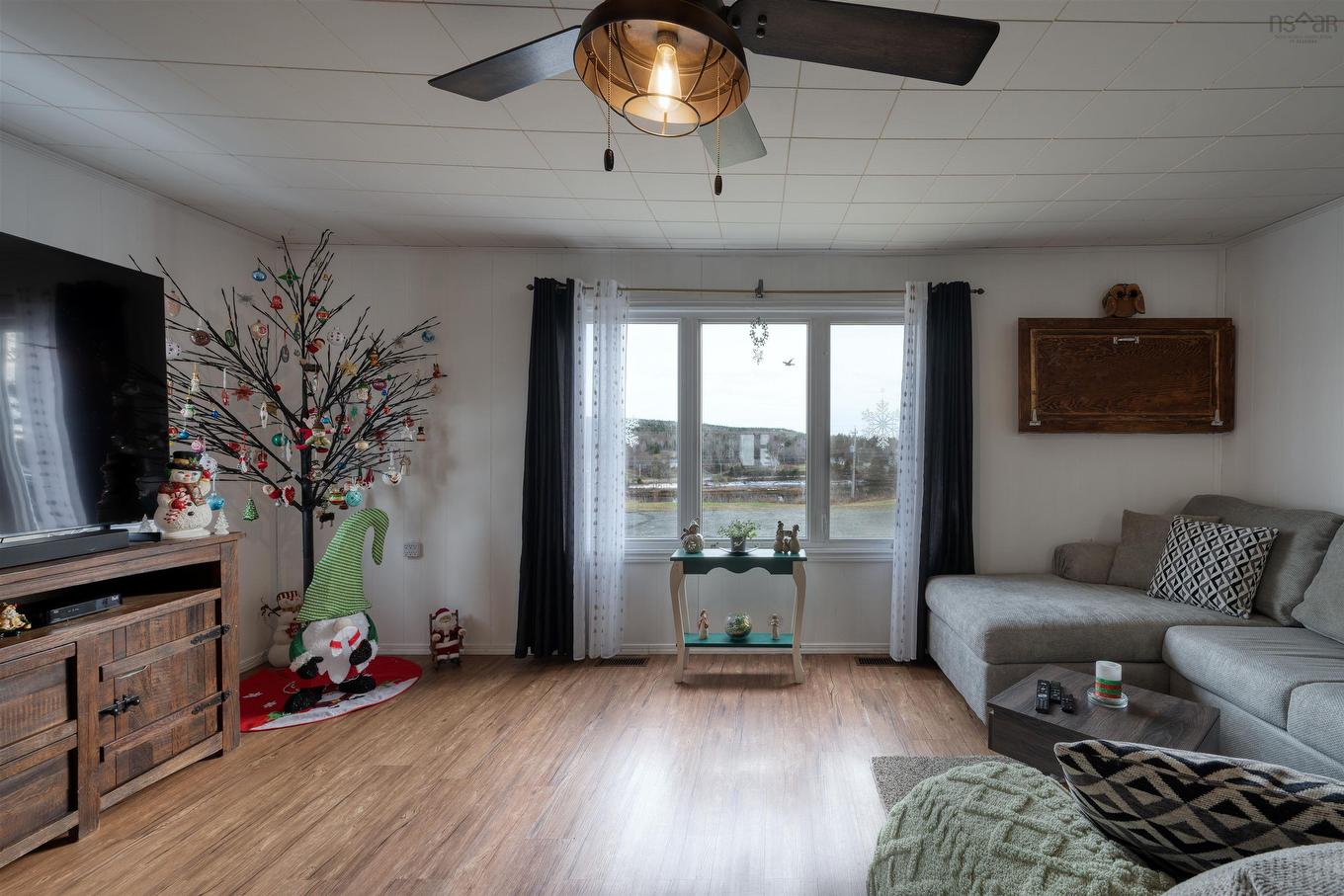 87 Pool Road, Sheet Harbour, NS