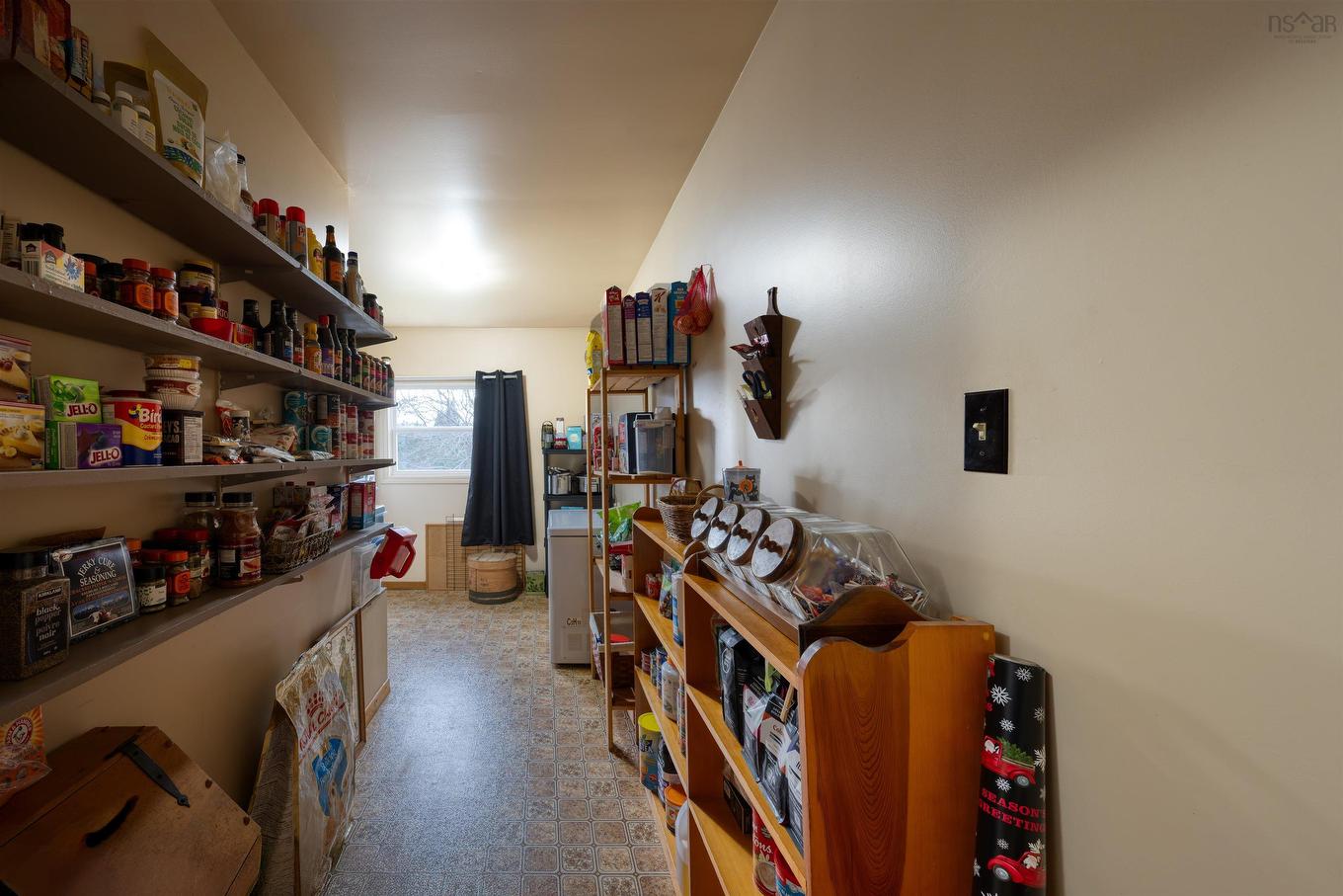 87 Pool Road, Sheet Harbour, NS