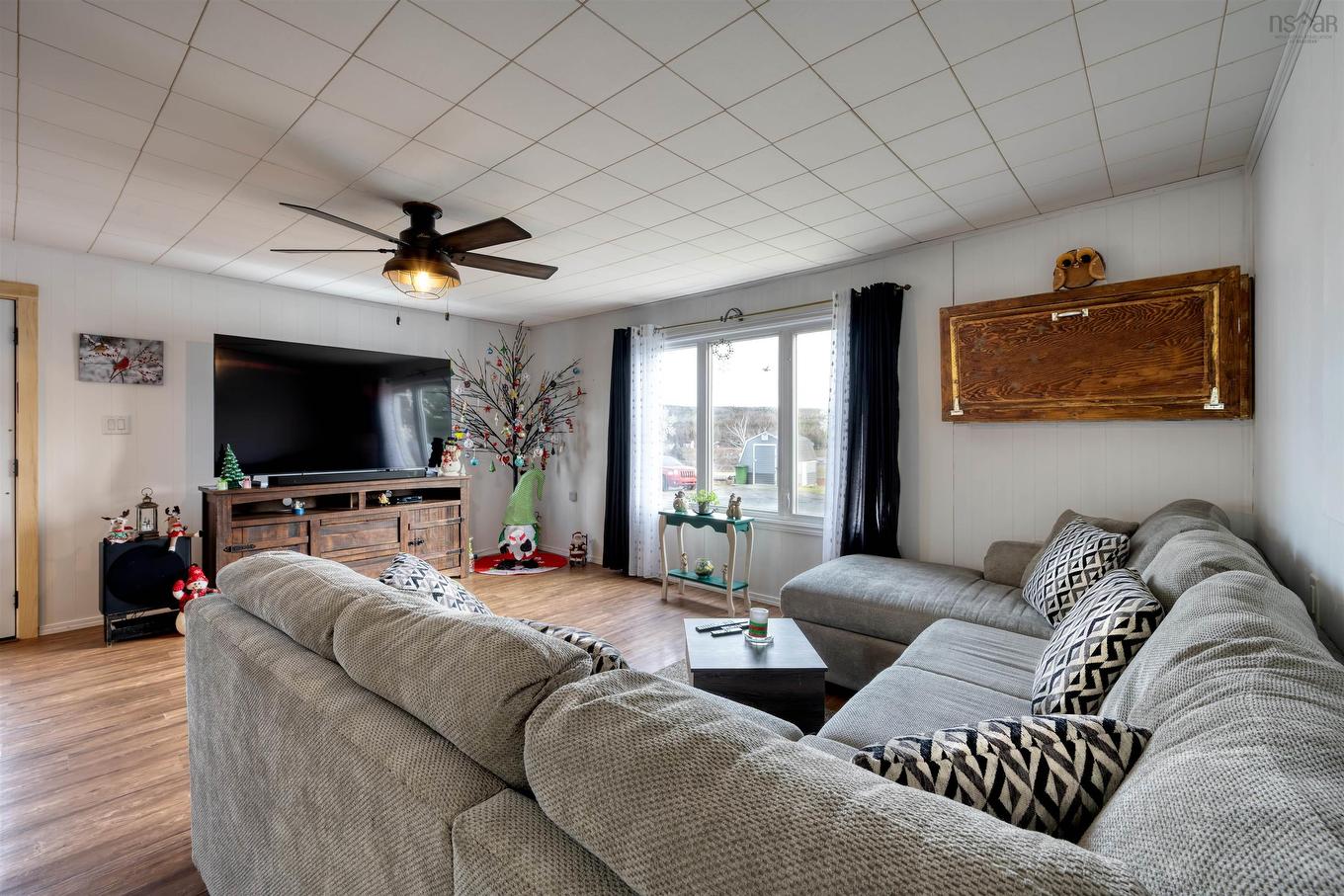 87 Pool Road, Sheet Harbour, NS