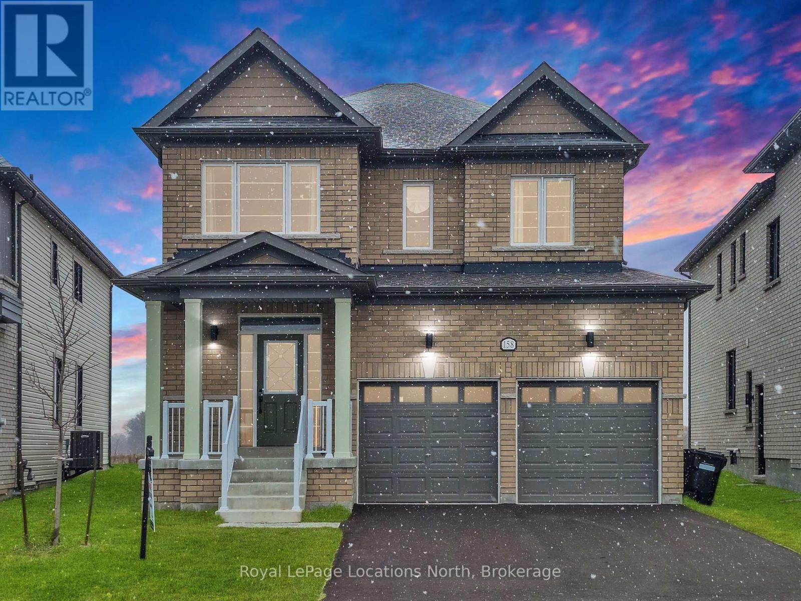 158 Union Boulevard, Wasaga Beach, ON - Outdoor With Facade