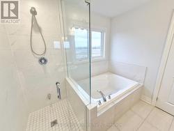 Primary en-suite -