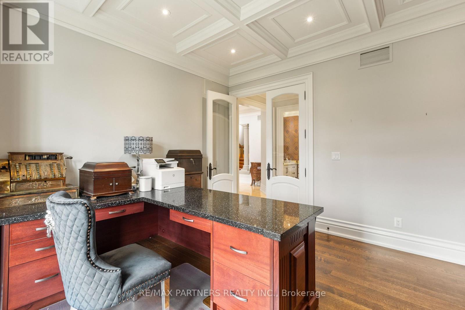 68 Maple Grove Avenue, Richmond Hill, ON - Indoor