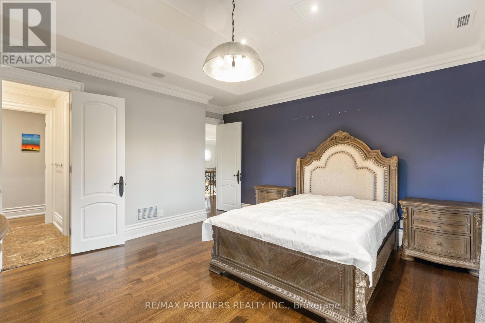 68 Maple Grove Avenue, Richmond Hill, ON - Indoor Photo Showing Bedroom