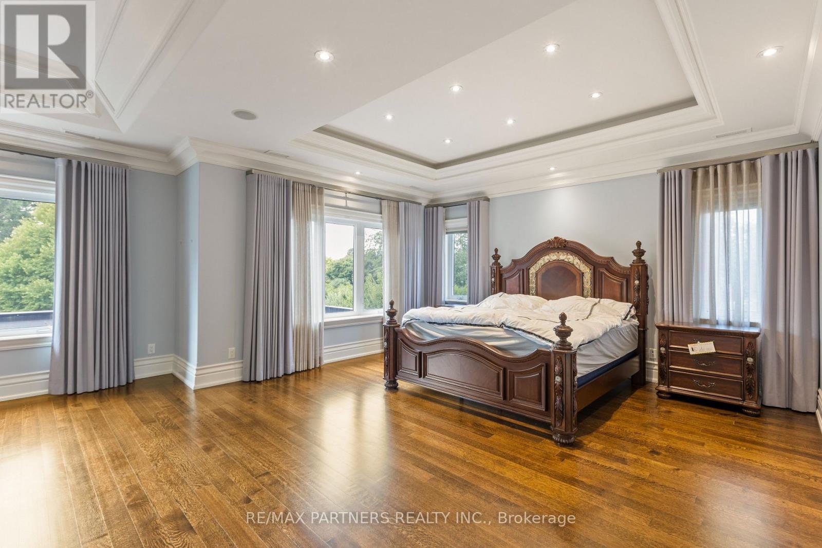 68 Maple Grove Avenue, Richmond Hill, ON - Indoor Photo Showing Bedroom