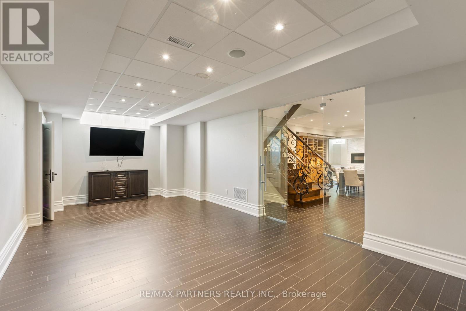 68 Maple Grove Avenue, Richmond Hill, ON - Indoor