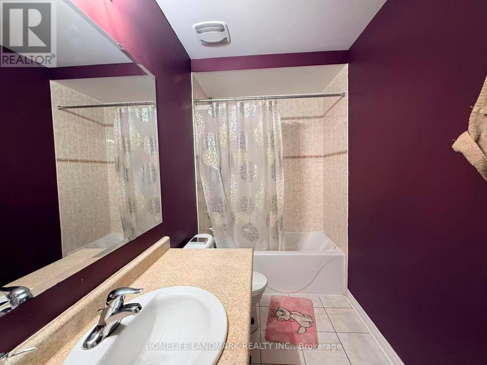 15 Sleightholme Crescent, Brampton, ON - Indoor Photo Showing Bathroom
