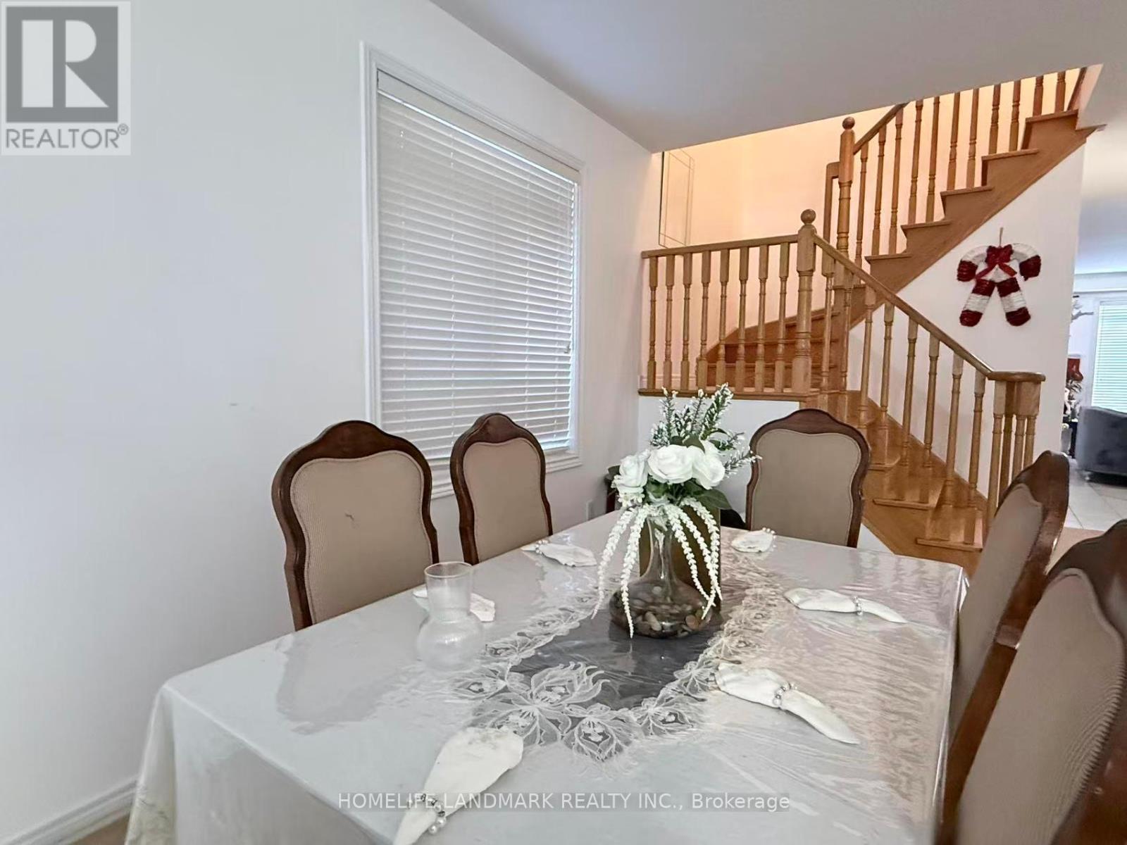 15 Sleightholme Crescent, Brampton, ON - Indoor Photo Showing Other Room