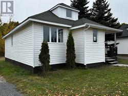 92 Lincoln Road Grand Falls-Windsor, NL A2A 1N5
