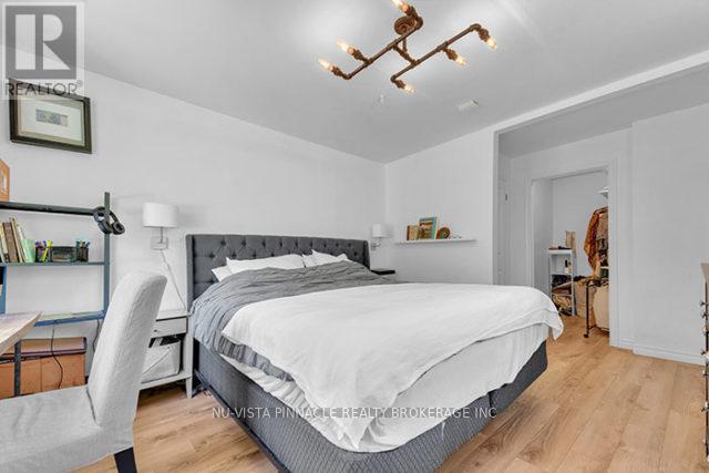616 Grosvenor Street, London East (East C), ON - Indoor Photo Showing Bedroom
