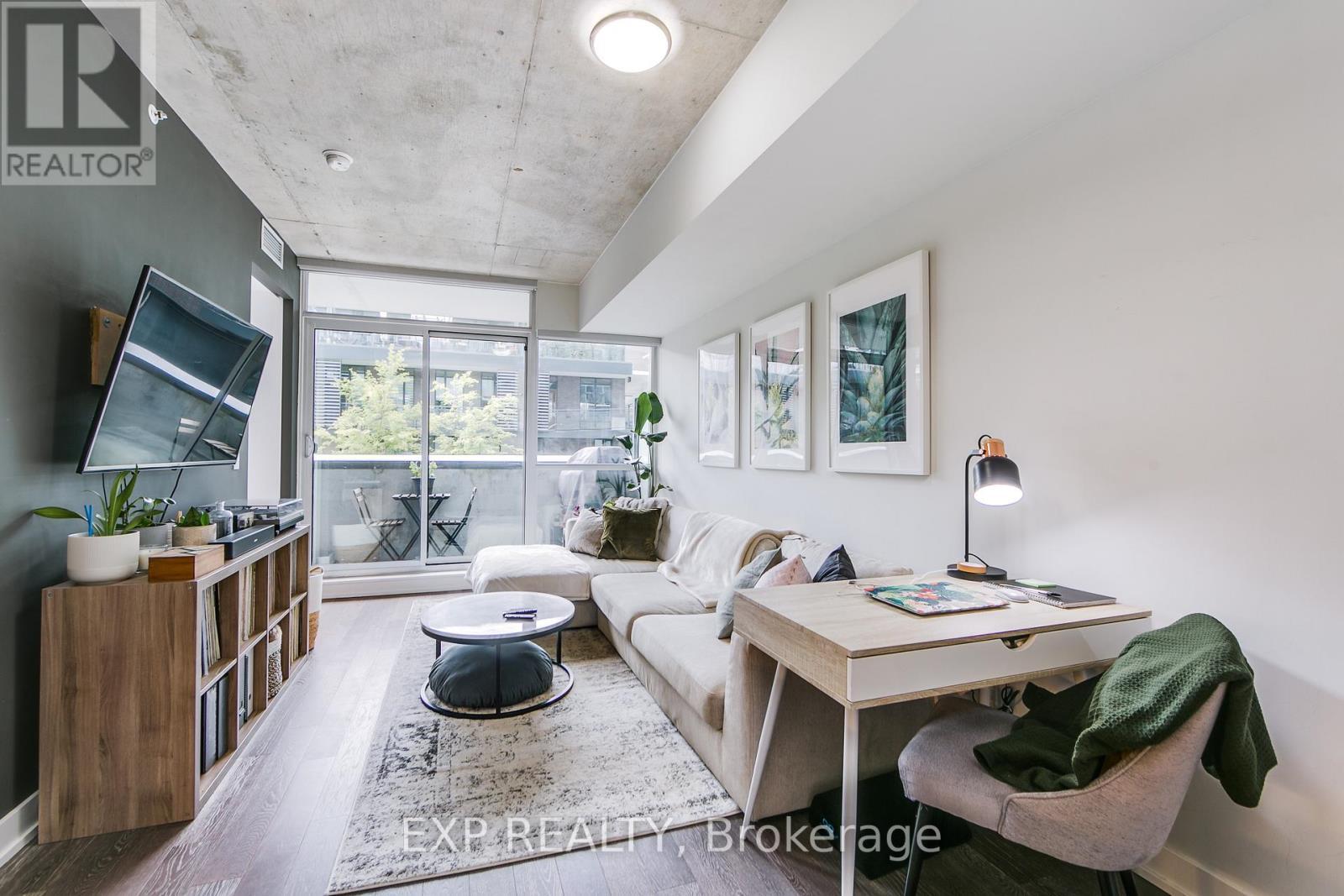 225 - 1190 Dundas Street E, Toronto, ON - Indoor