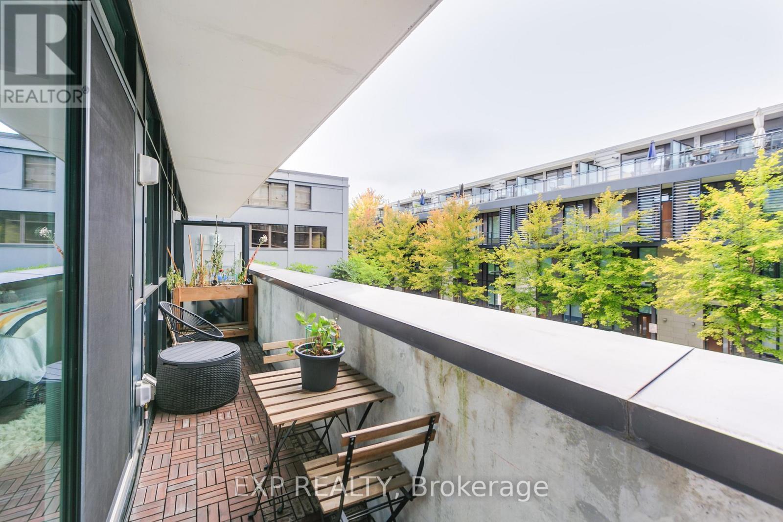 225 - 1190 Dundas Street E, Toronto, ON - Outdoor With Balcony With Exterior