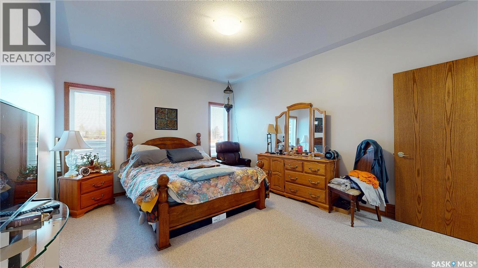 11330 Wascana Meadows, Regina, SK - Indoor Photo Showing Bedroom