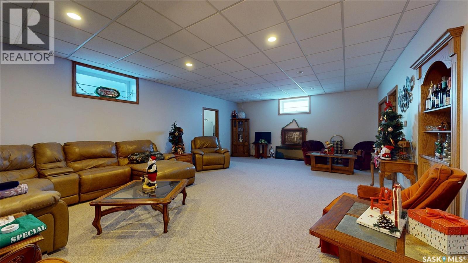 11330 Wascana Meadows, Regina, SK - Indoor Photo Showing Basement