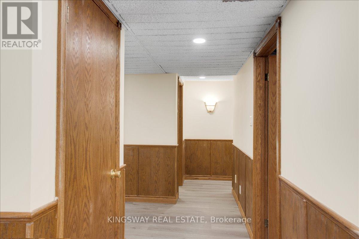 (Lower) - 26 Cynthia Crescent, Richmond Hill, ON - Indoor Photo Showing Other Room