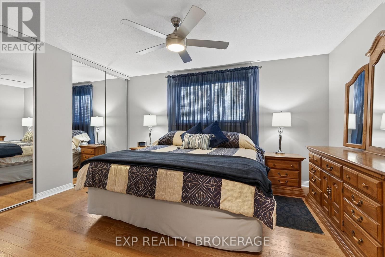 1048 Bauder Crescent, Kingston (North Of Taylor-Kidd Blvd), ON - Indoor Photo Showing Bedroom