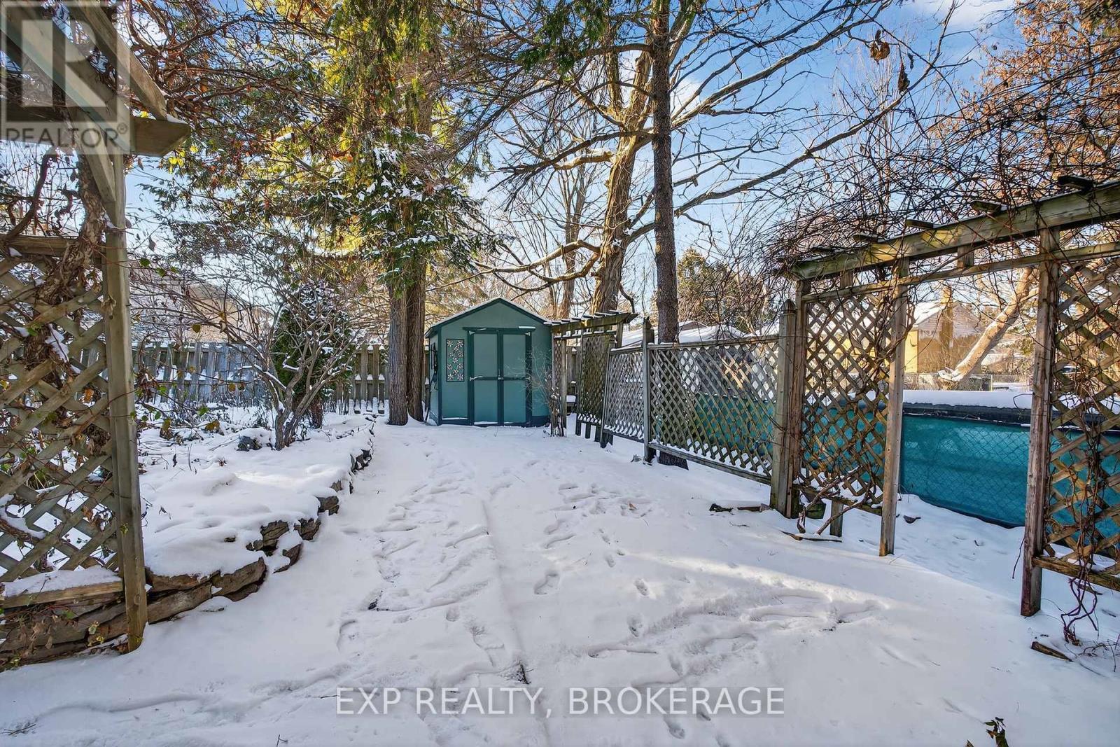 1048 Bauder Crescent, Kingston (North Of Taylor-Kidd Blvd), ON - Outdoor