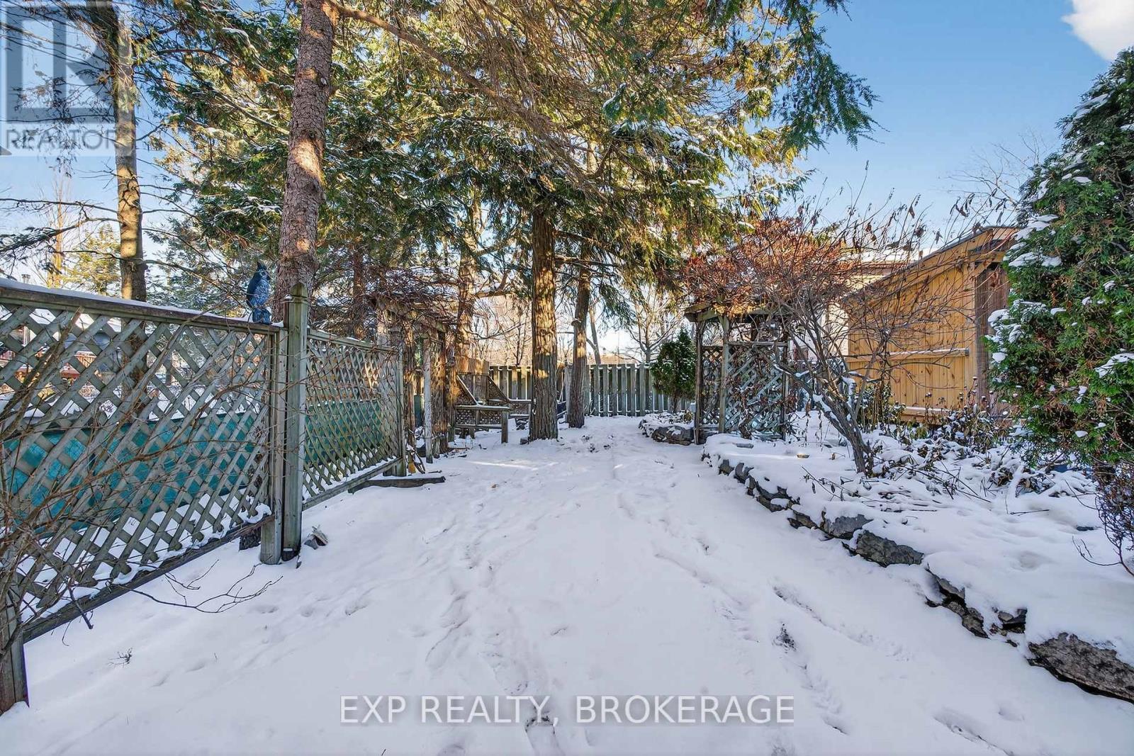 1048 Bauder Crescent, Kingston (North Of Taylor-Kidd Blvd), ON - Outdoor