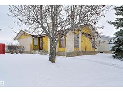 11720 151 AV NW NW Edmonton, AB T5X 1C6