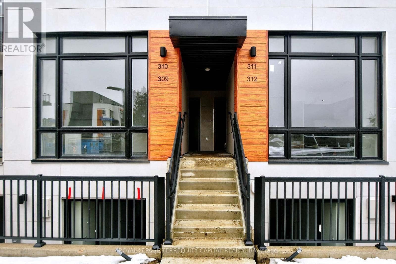 Th 309 - 6 Steckley House Lane, Richmond Hill, ON - Outdoor