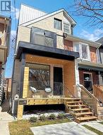 32 ENDEAN AVENUE Toronto, ON M4M 1W6