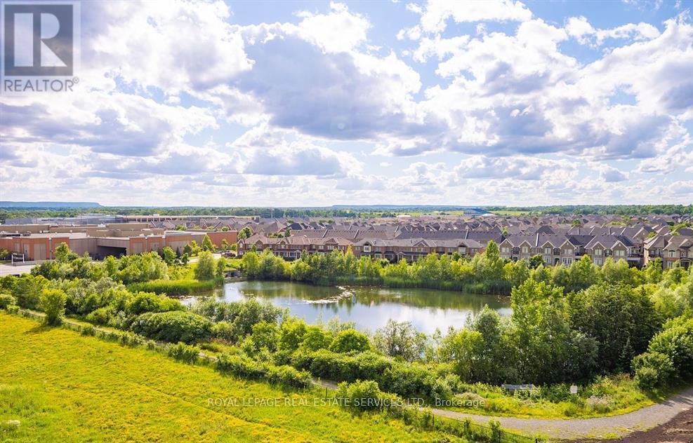 Lph 17 - 405 Dundas Street W, Oakville, ON - Outdoor With View