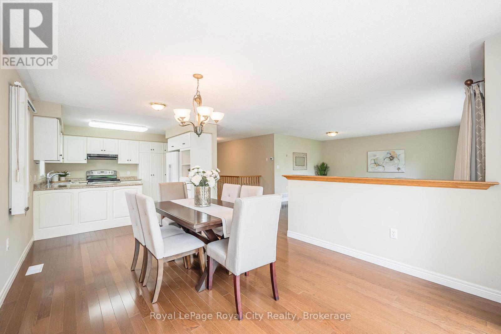 24 Beechlawn Boulevard, Guelph (Village By The Arboretum), ON - Indoor Photo Showing Dining Room