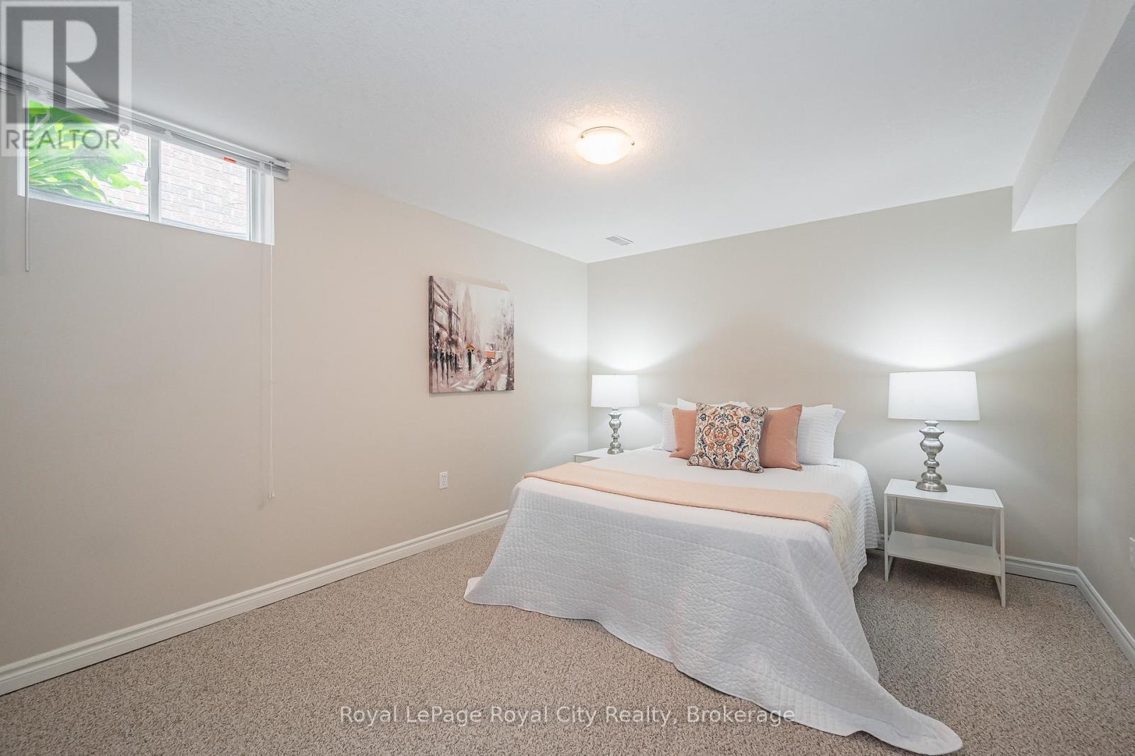 24 Beechlawn Boulevard, Guelph (Village By The Arboretum), ON - Indoor Photo Showing Bedroom