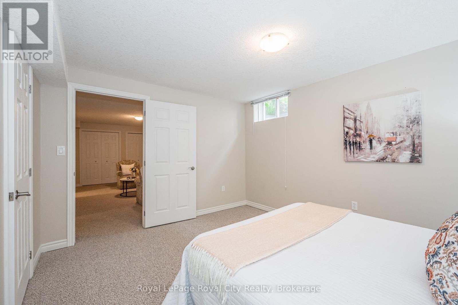 24 Beechlawn Boulevard, Guelph (Village By The Arboretum), ON - Indoor Photo Showing Bedroom