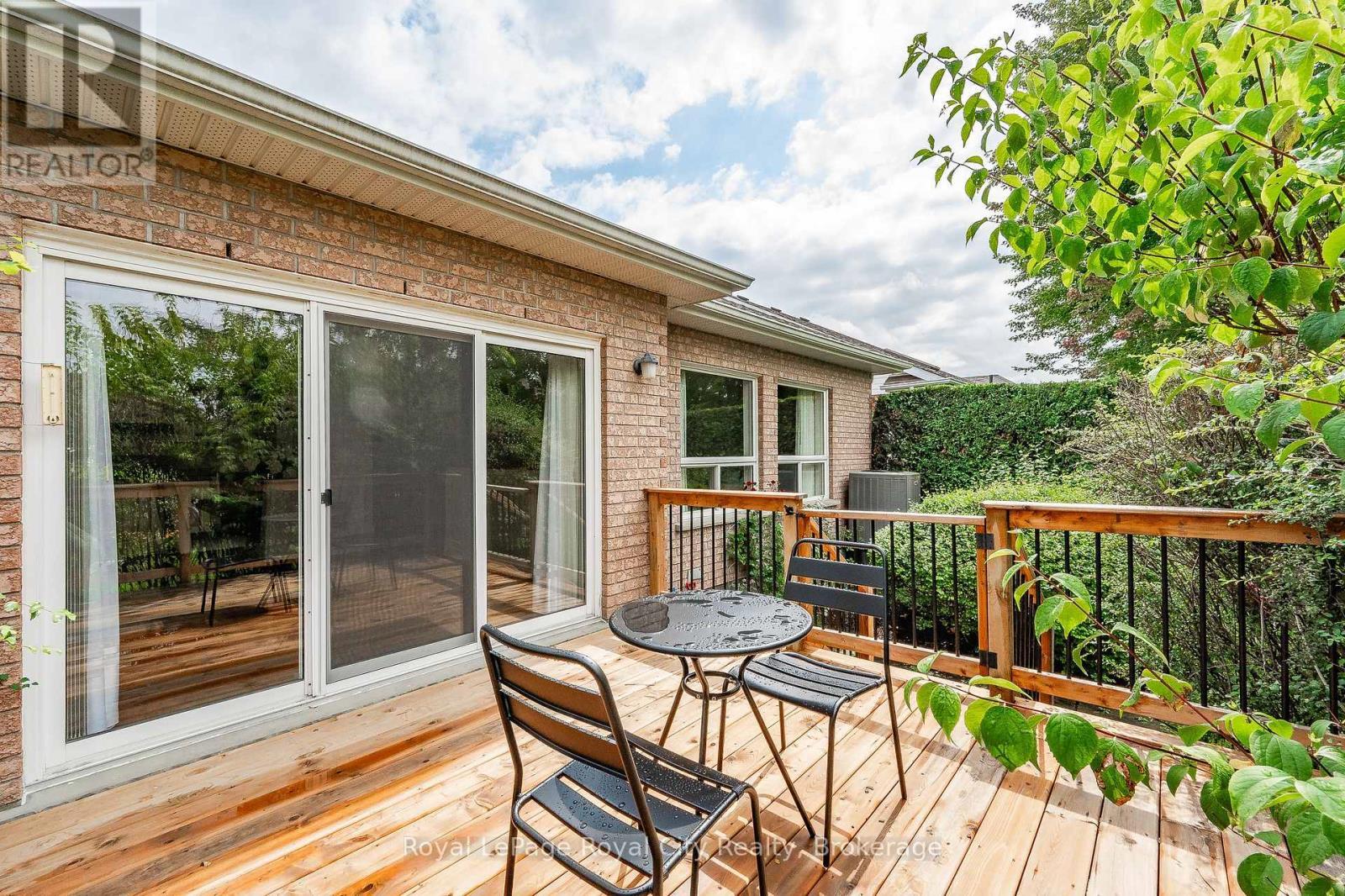 24 Beechlawn Boulevard, Guelph (Village By The Arboretum), ON - Outdoor With Deck Patio Veranda With Exterior