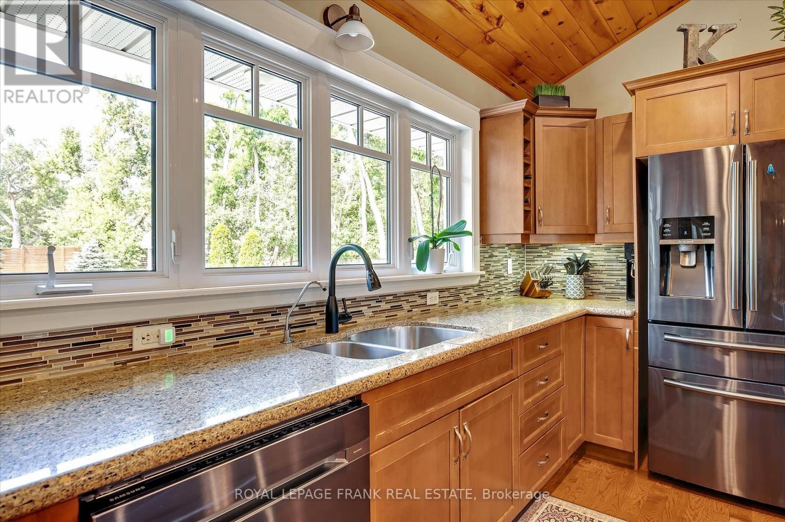 1898 Lakehurst Road, Trent Lakes, ON - Indoor Photo Showing Kitchen With Double Sink