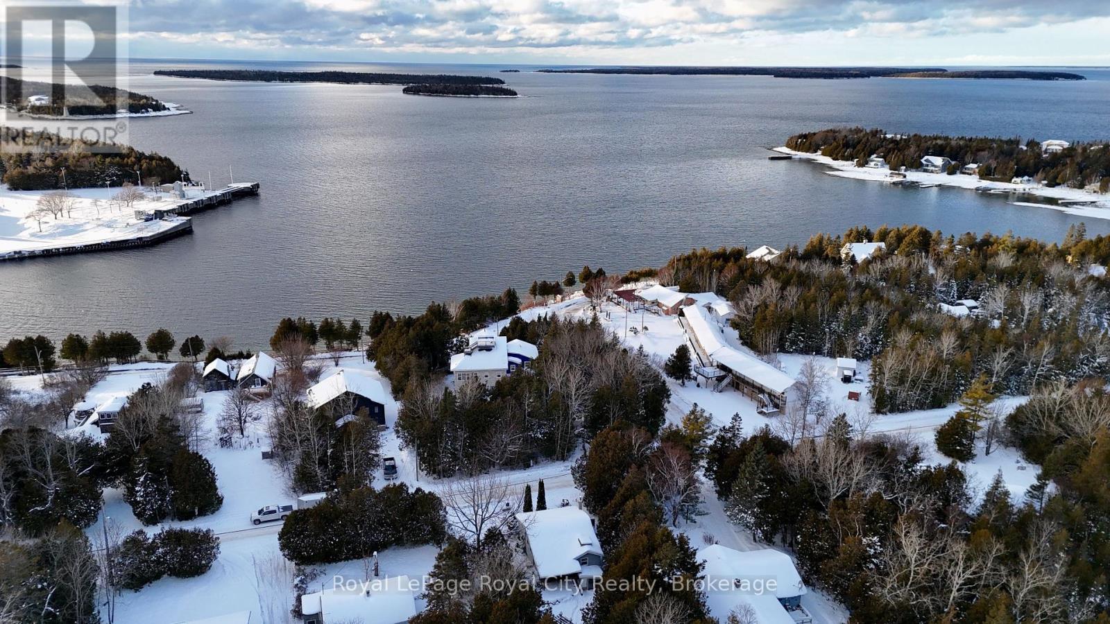 28 Harpur Drive, Northern Bruce Peninsula, ON - Outdoor With Body Of Water With View
