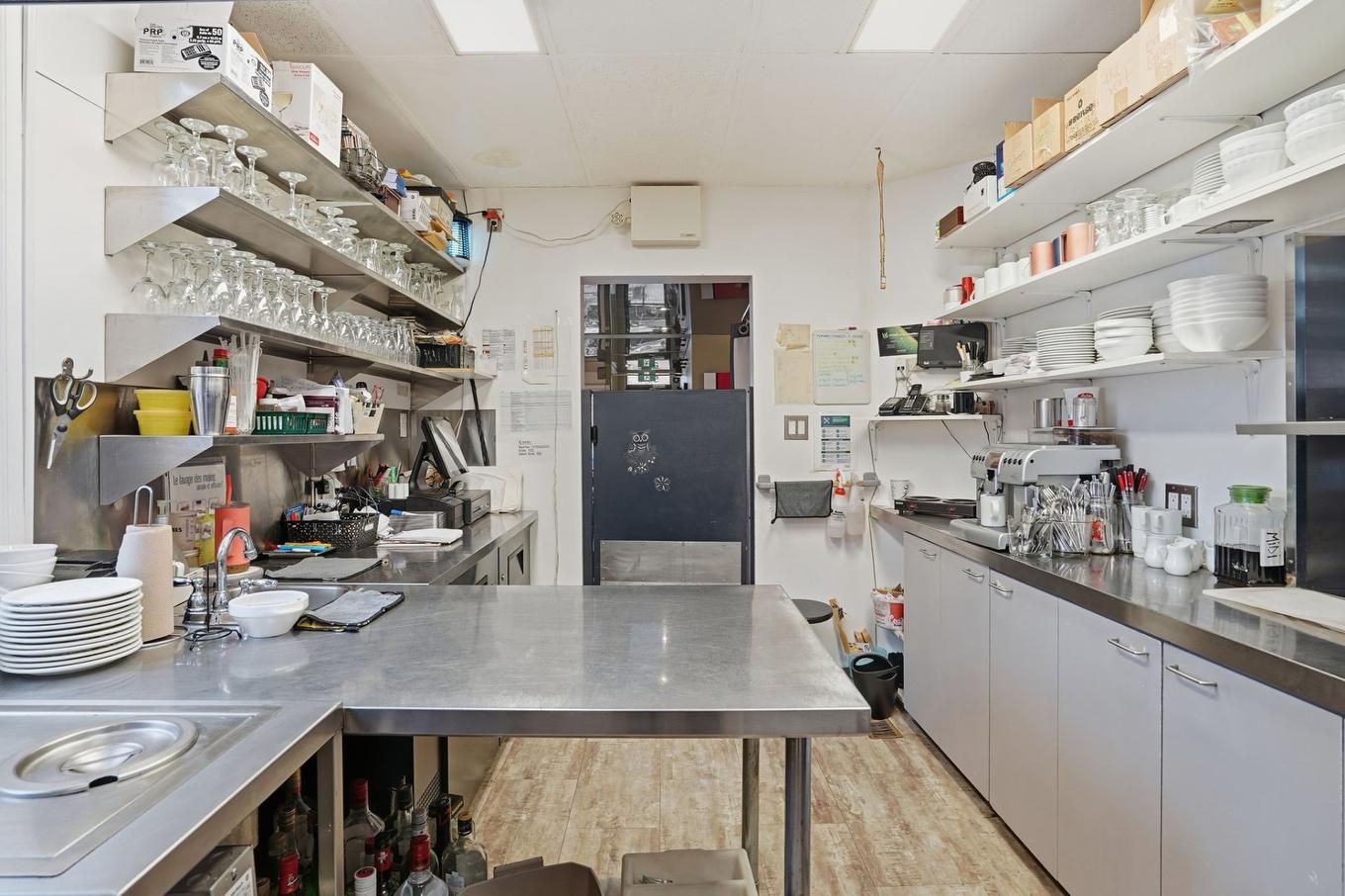 Cuisine - 579 Av. Notre-Dame, Saint-Lambert, QC