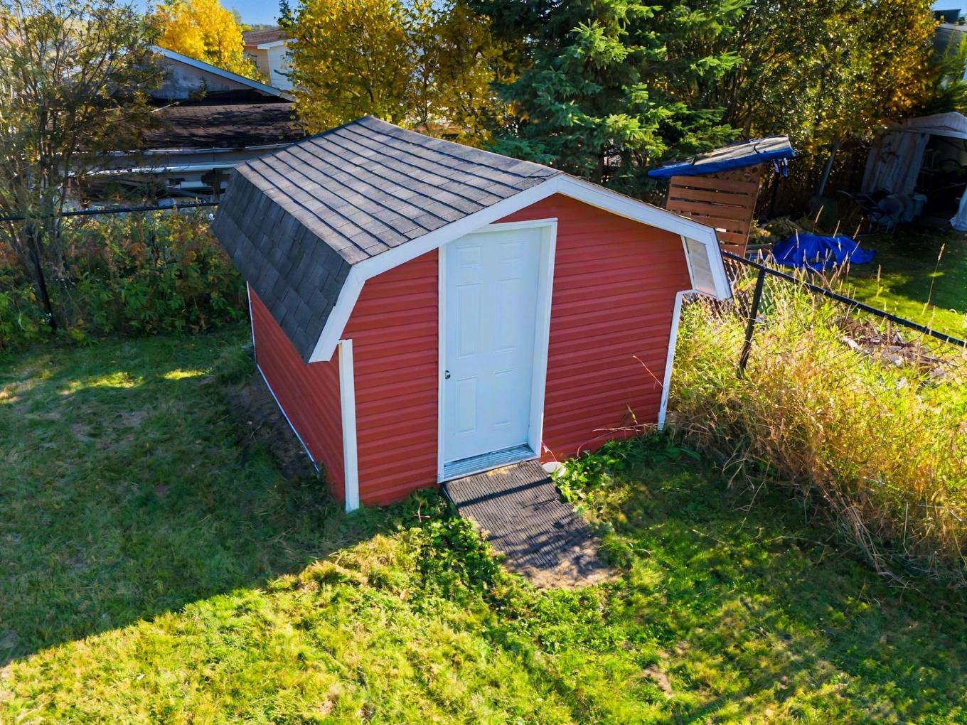 Shed - 16 4E Avenue E., Rouyn-Noranda, QC - Outdoor