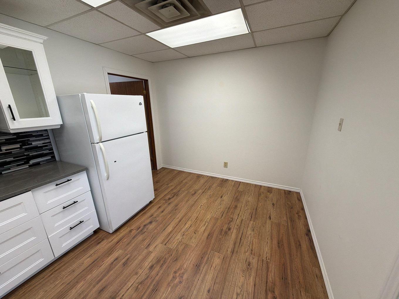 A 886 Alloy Place, Thunder Bay, ON