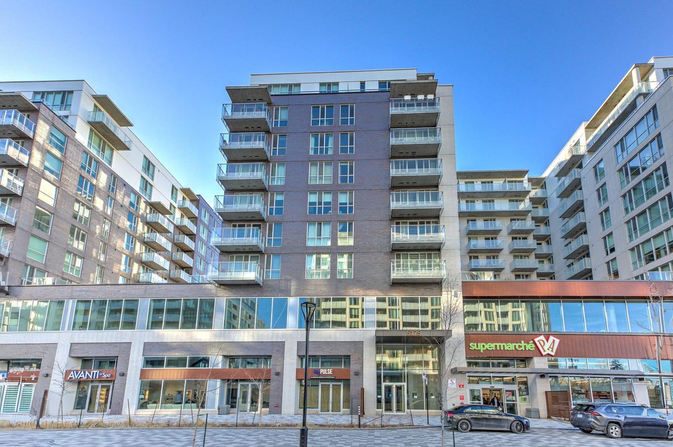 Frontage - 811-5175 Av. De Courtrai, Montréal (Côte-Des-Neiges/Notre-Dame-De-Grâce), QC - Outdoor With Balcony