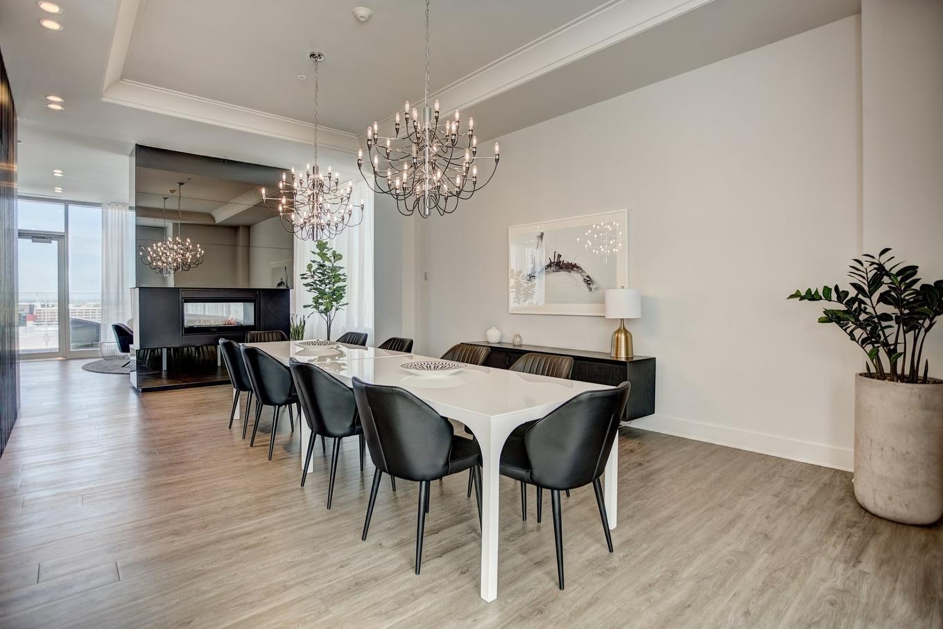 Common room - 811-5175 Av. De Courtrai, Montréal (Côte-Des-Neiges/Notre-Dame-De-Grâce), QC - Indoor Photo Showing Dining Room