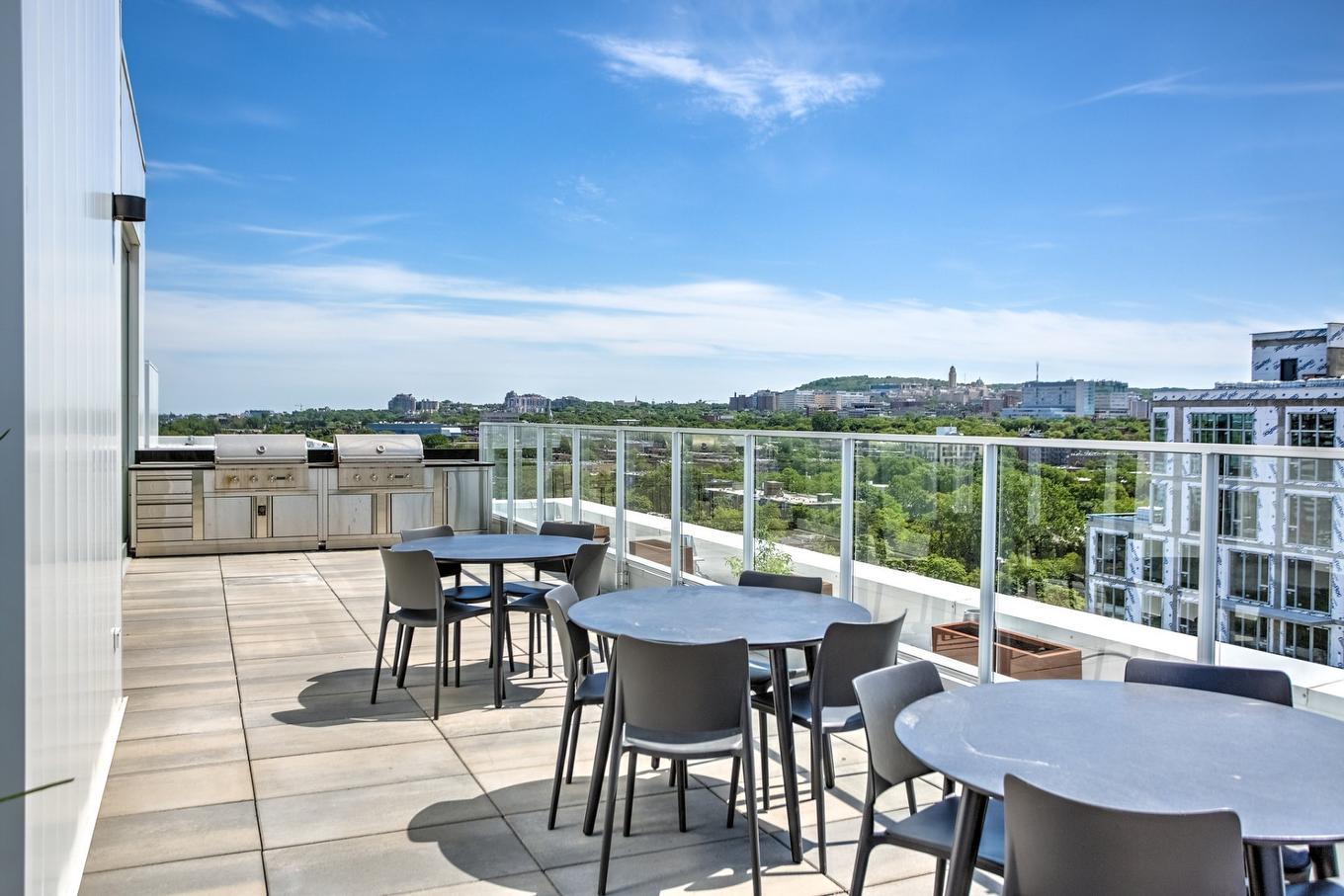 Patio - 811-5175 Av. De Courtrai, Montréal (Côte-Des-Neiges/Notre-Dame-De-Grâce), QC - Outdoor With Balcony With View With Exterior