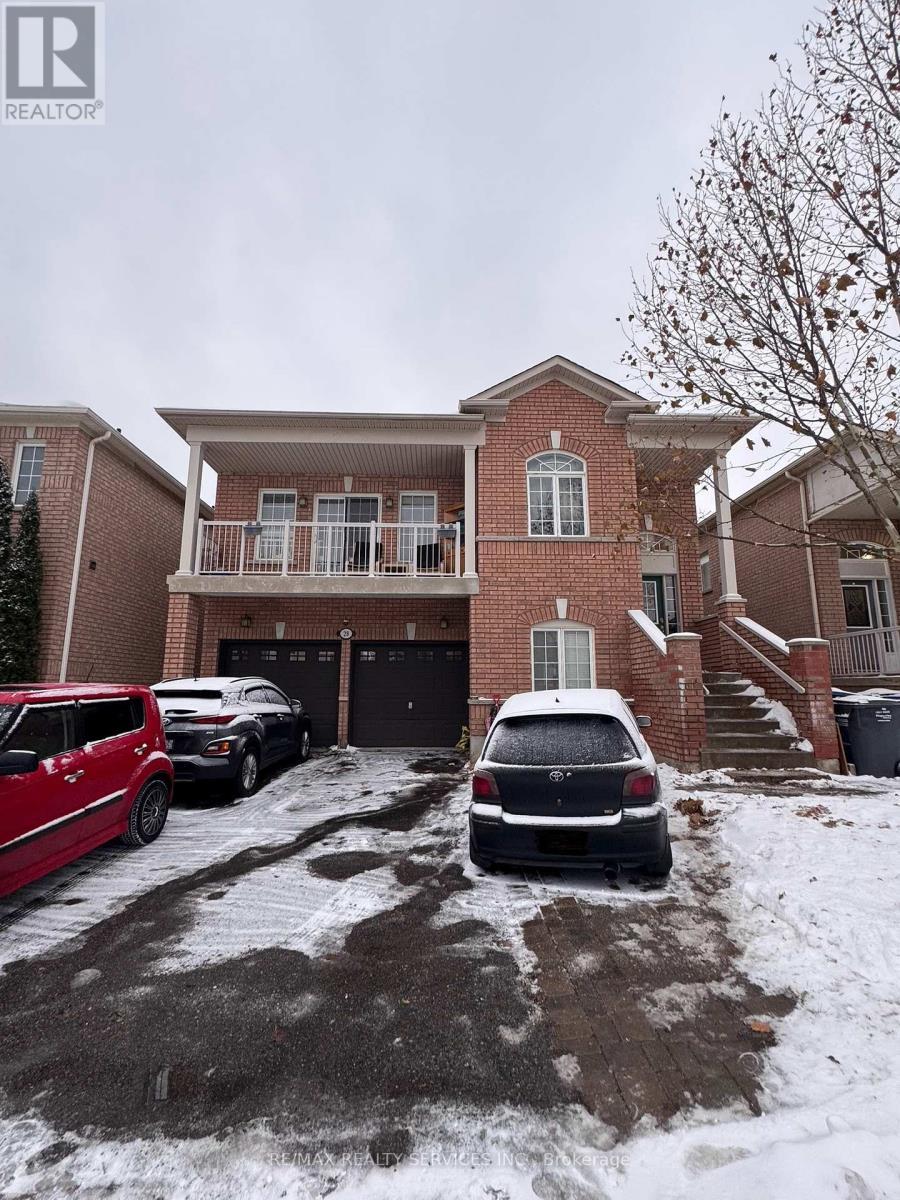 28 Atira Avenue, Brampton, ON - Outdoor