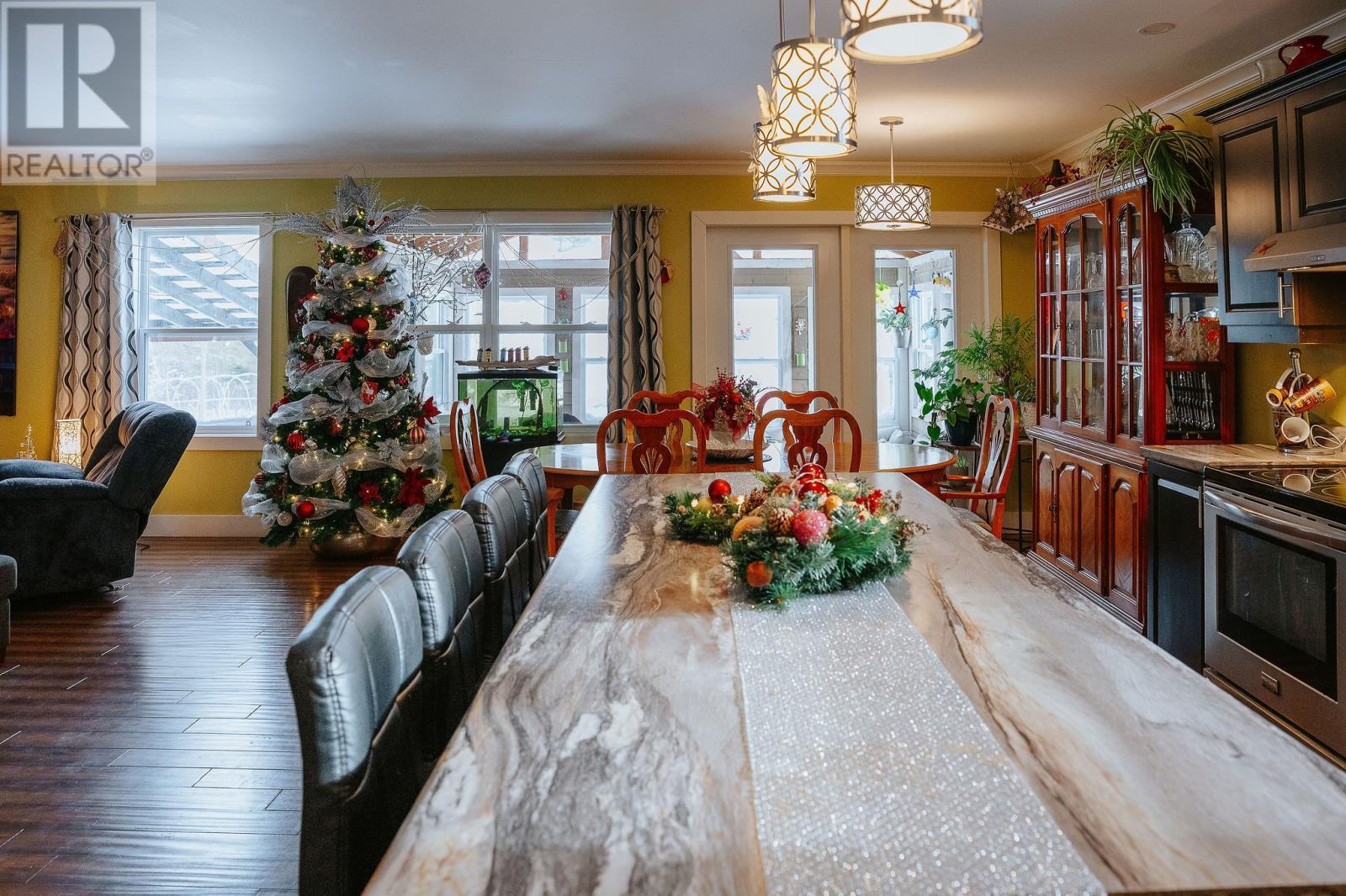 272 Main Street, Victoria Cove, NL - Indoor Photo Showing Dining Room With Fireplace