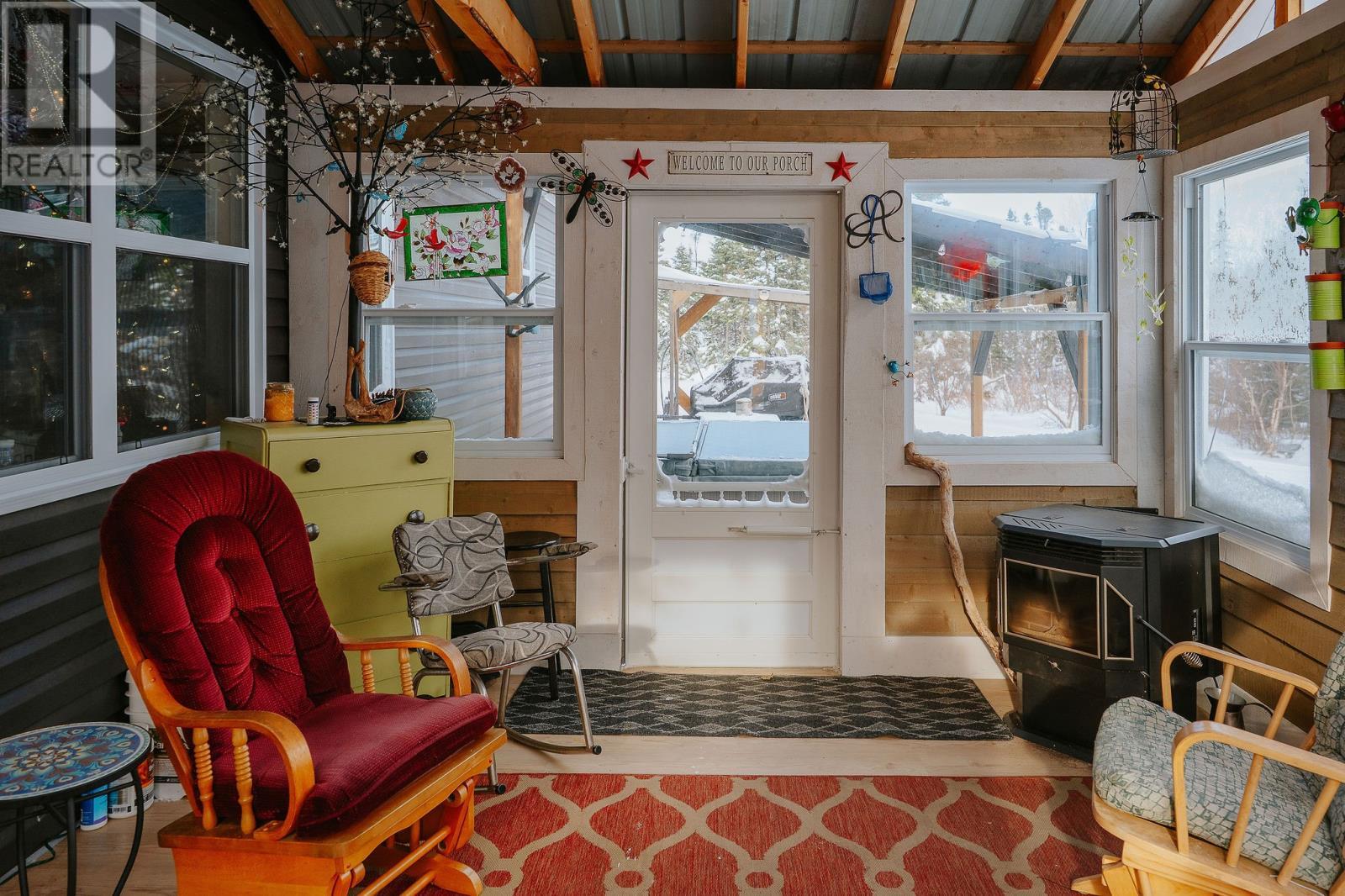272 Main Street, Victoria Cove, NL - Indoor Photo Showing Other Room