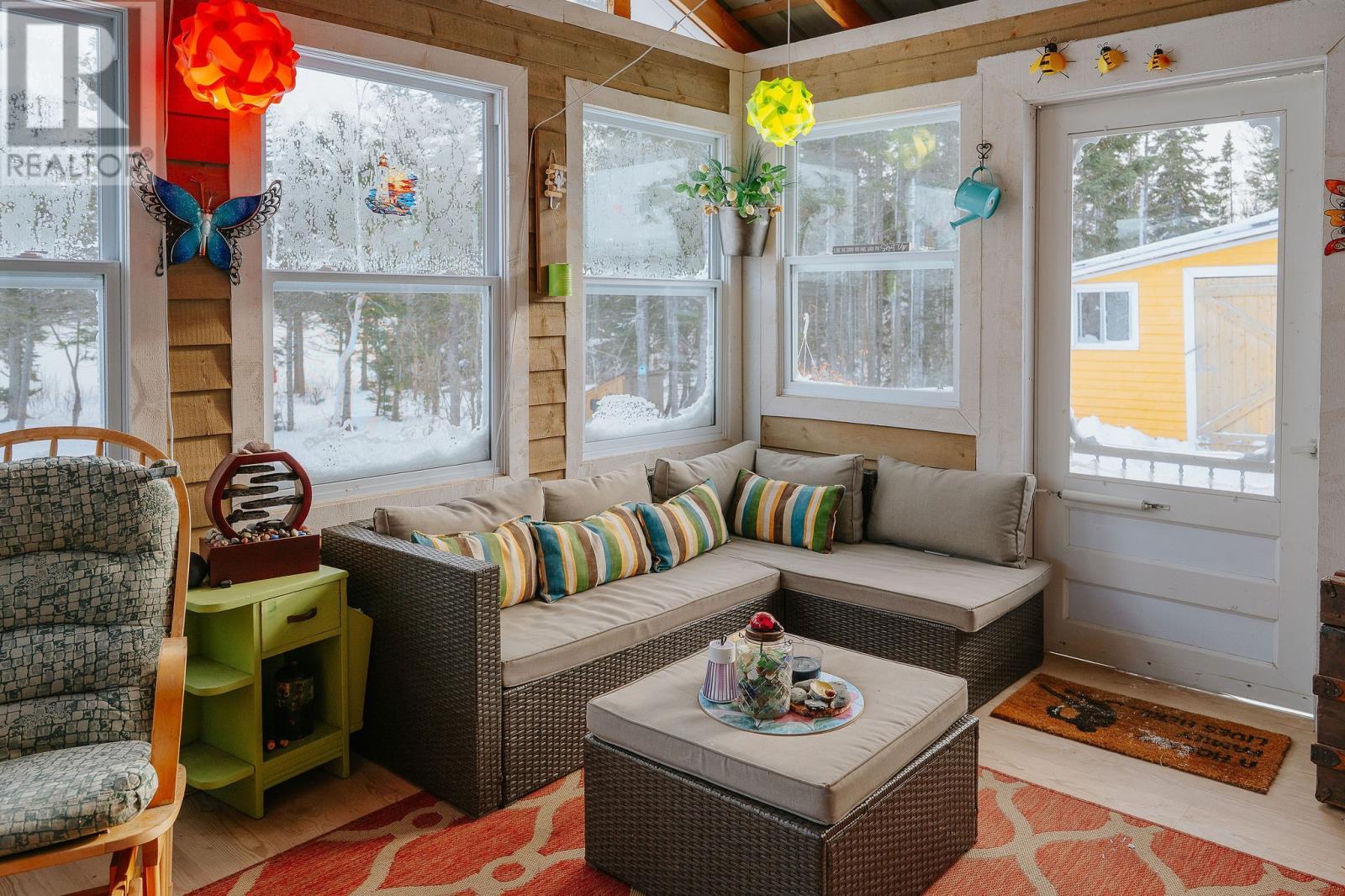 272 Main Street, Victoria Cove, NL - Indoor Photo Showing Living Room