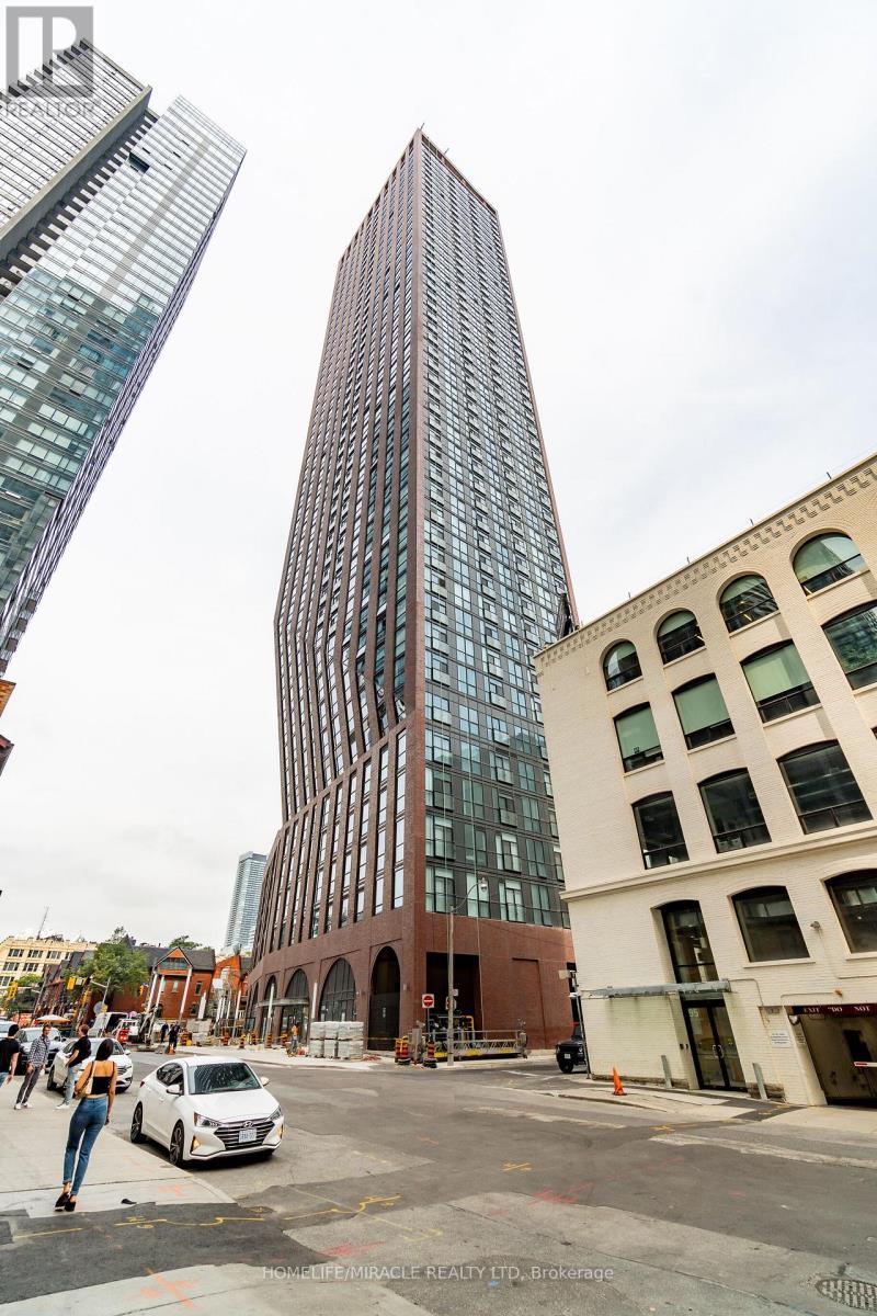 4102 - 99 John Street, Toronto, ON - Outdoor With Facade