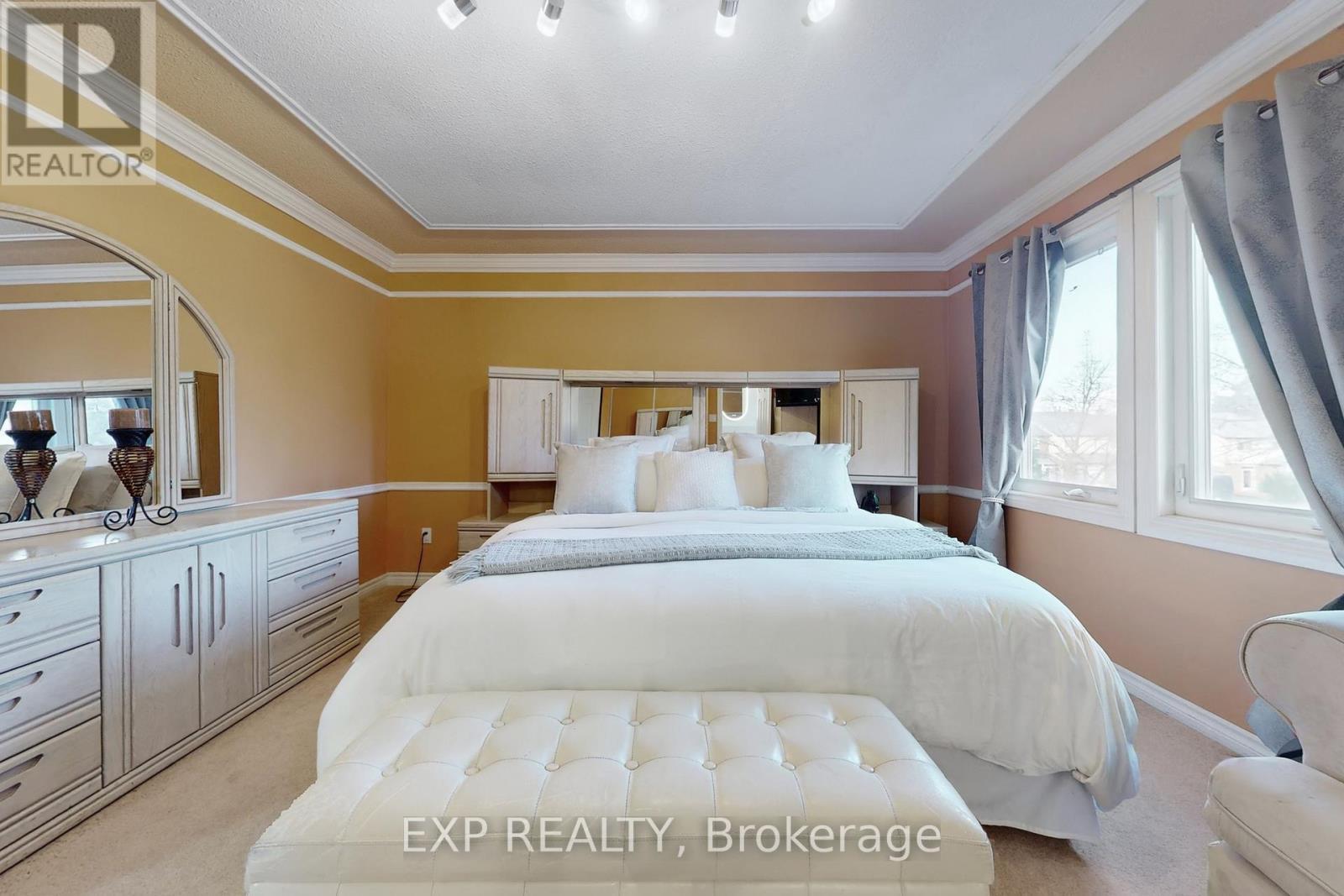 88 Valdor Drive, Toronto, ON - Indoor Photo Showing Bedroom