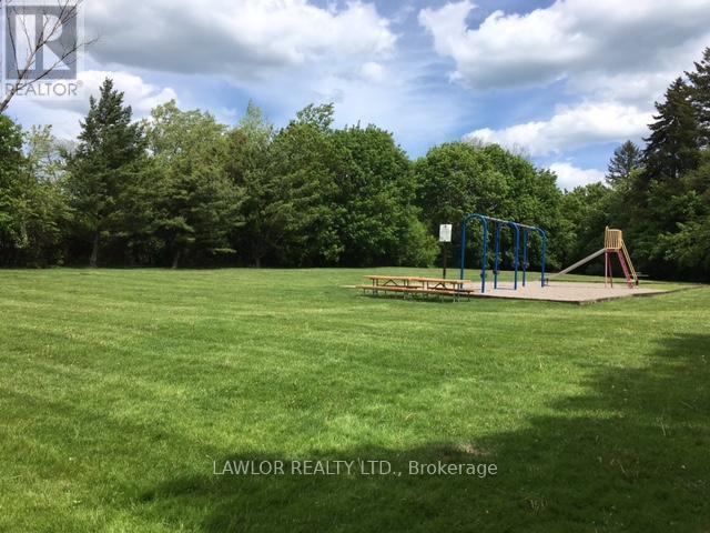 503 - 3311 Kingston Road, Toronto, ON - Outdoor